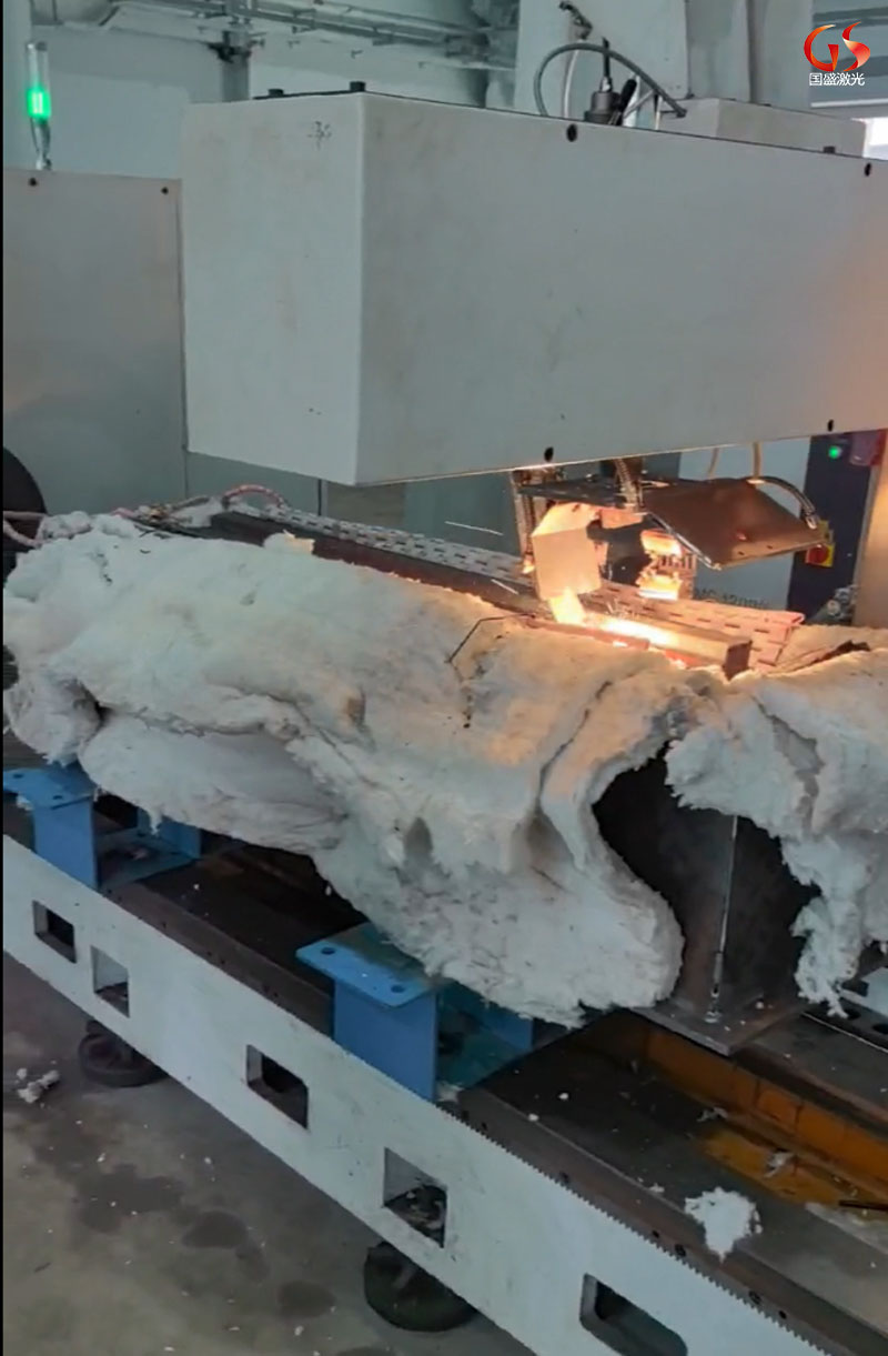 高合金萬(wàn)瓦激光熔覆修復(fù)加工的優(yōu)勢(shì)